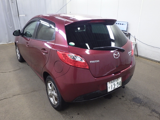 MAZDA DEMIO 2013