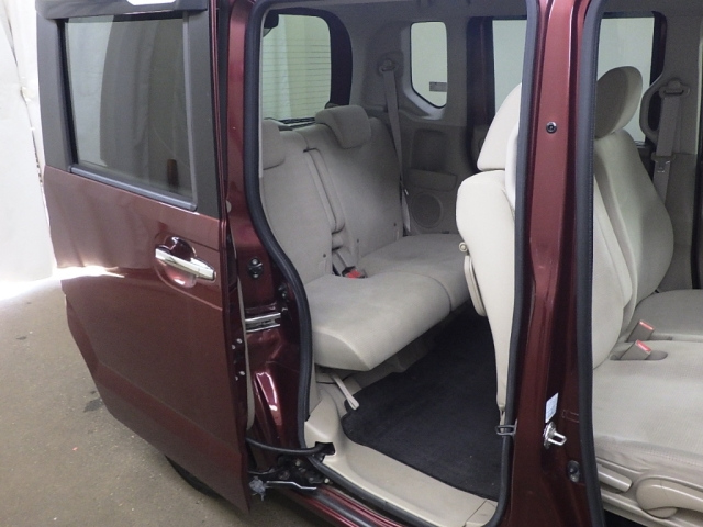 HONDA N BOX 2015
