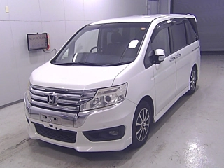 HONDA STEP WAGON 2012
