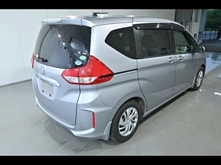 HONDA FREED 2016