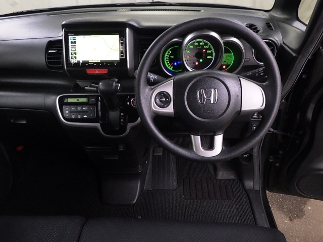 HONDA N BOX 2013