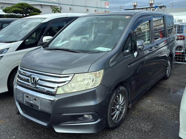 HONDA STEP WAGON 2010