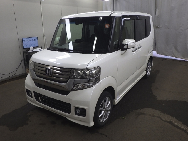 HONDA N BOX 2015