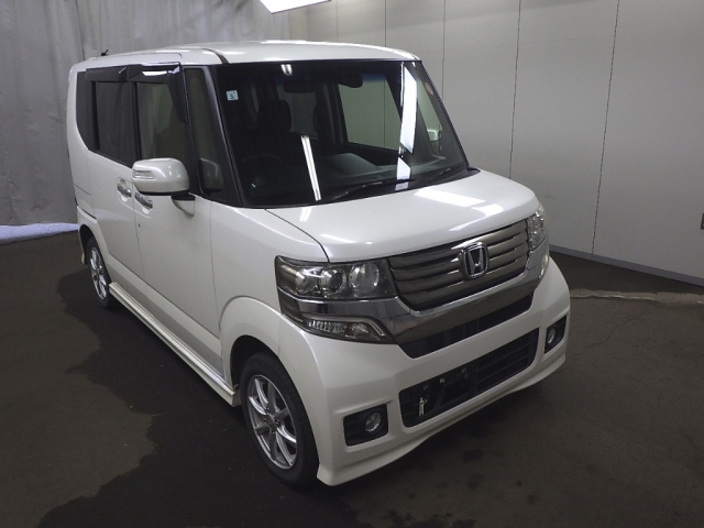 HONDA N BOX 2015