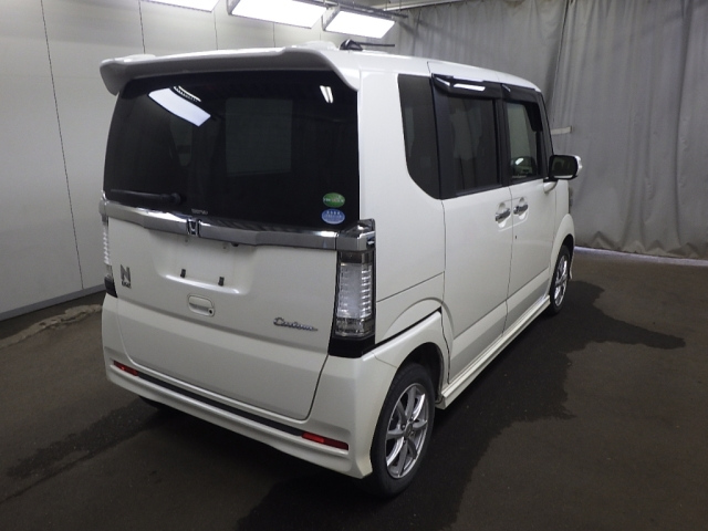 HONDA N BOX 2015