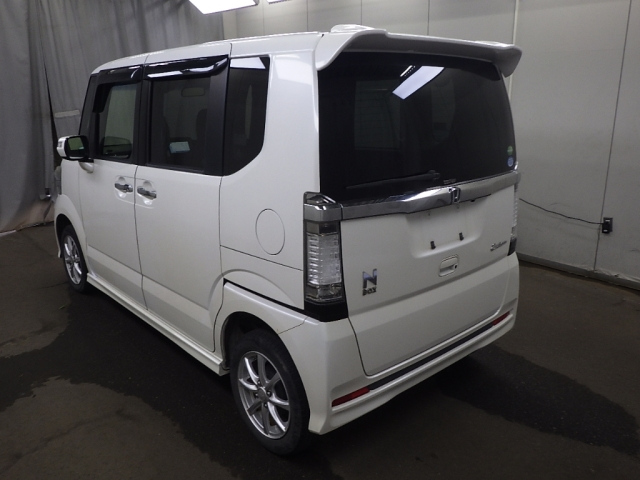 HONDA N BOX 2015