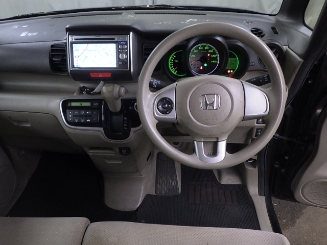 HONDA N BOX 2013