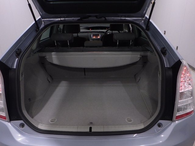 TOYOTA PRIUS 2010