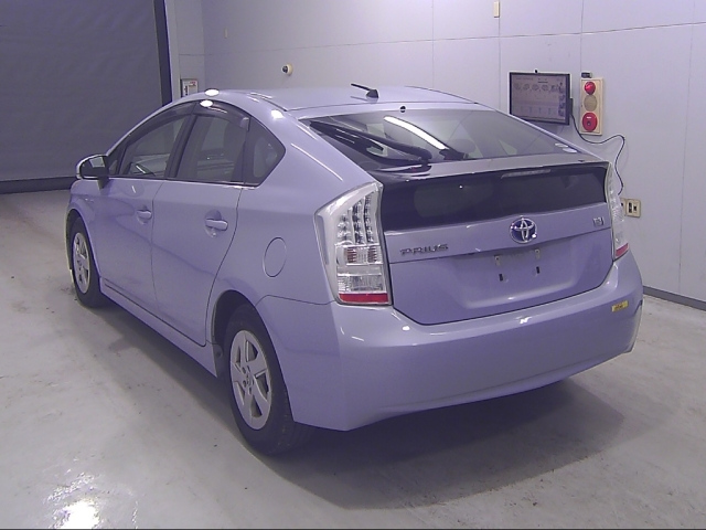 TOYOTA PRIUS 2010