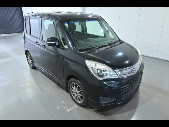 SUZUKI SOLIO 2015