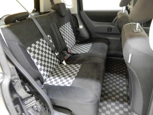 SUZUKI SOLIO 2012