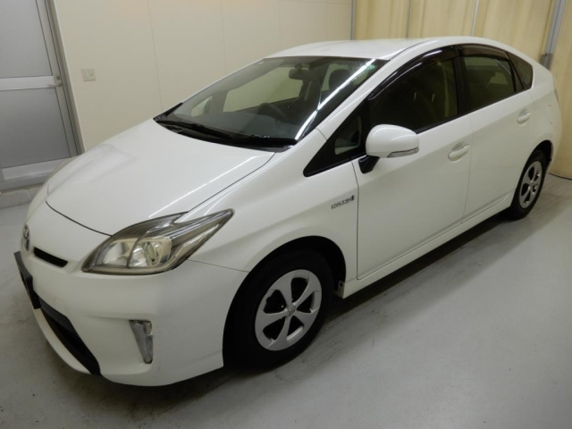 TOYOTA PRIUS 2012