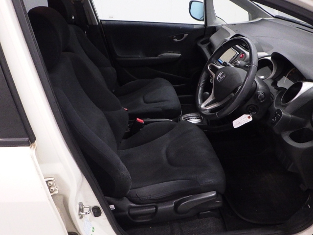HONDA FIT 2010
