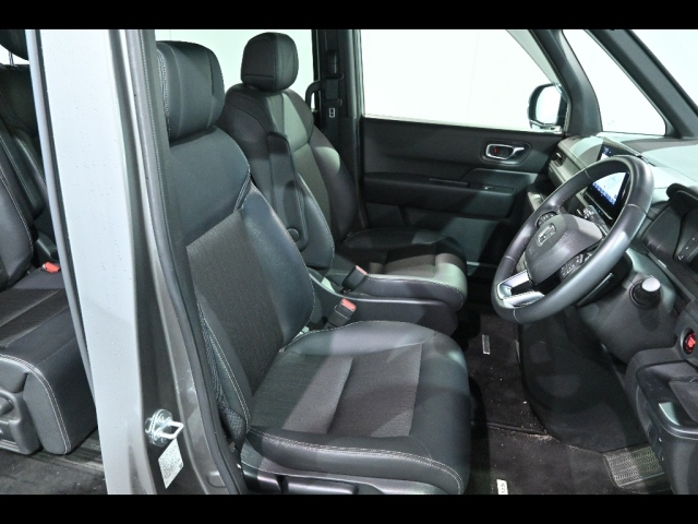 HONDA STEP WAGON 2022