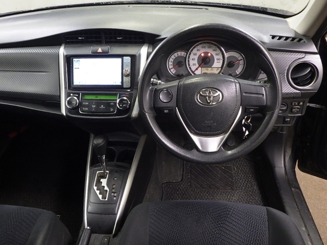 TOYOTA COROLLA FIELDER 2012
