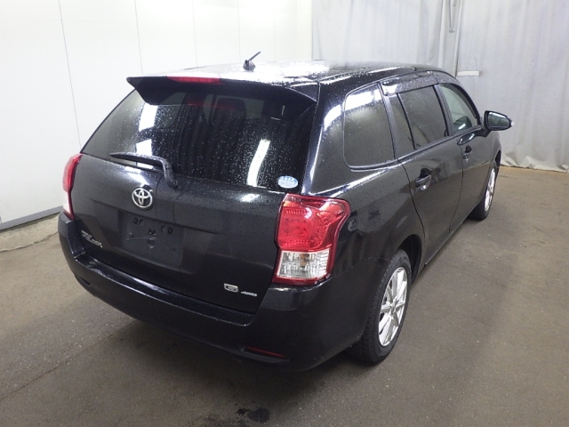 TOYOTA COROLLA FIELDER 2012