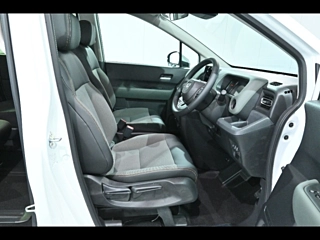 HONDA FREED 2025