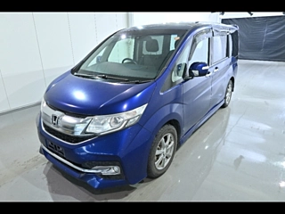 HONDA STEP WAGON 2017