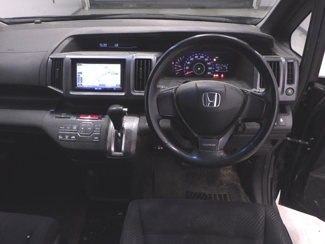 HONDA STEP WAGON 2010