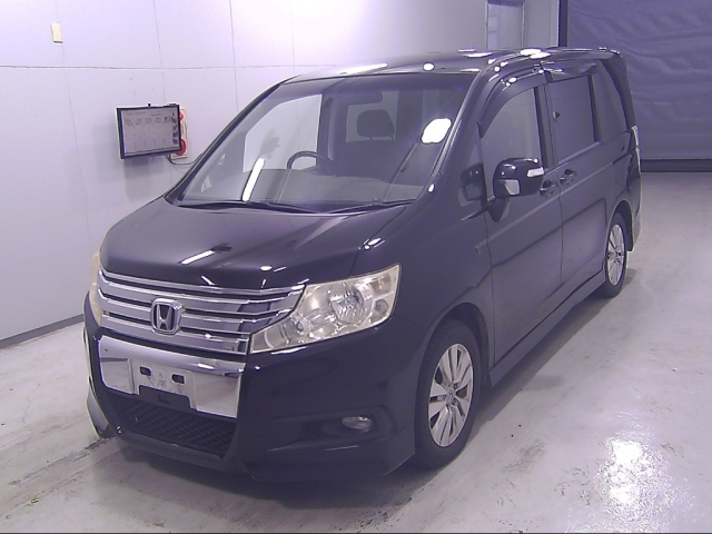 HONDA STEP WAGON 2010
