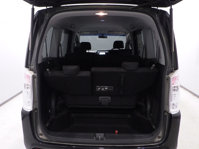 HONDA STEP WAGON 2010