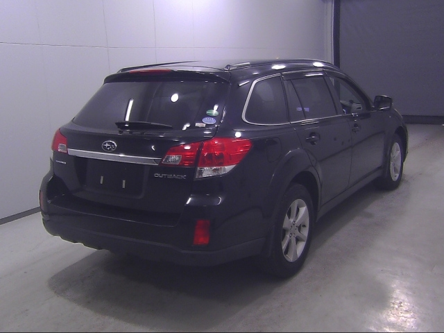SUBARU LEGACY OUTBACK 2012