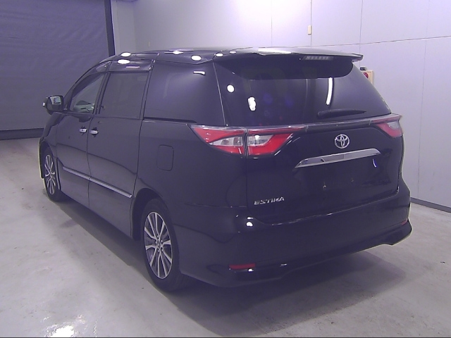 TOYOTA ESTIMA 2017