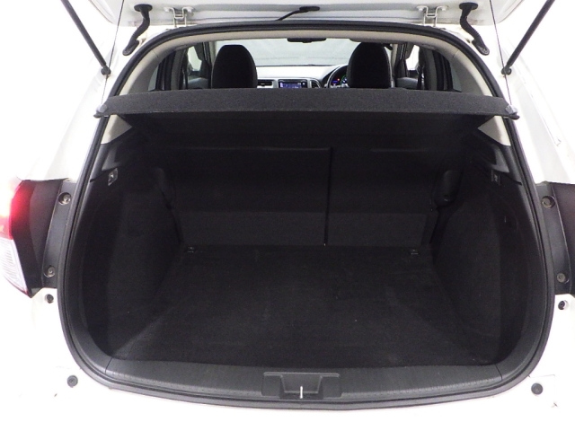 HONDA VEZEL 2014