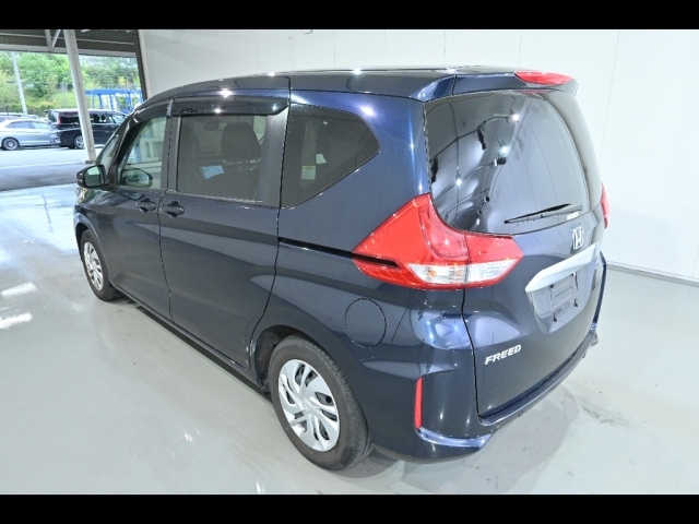 HONDA FREED 2021