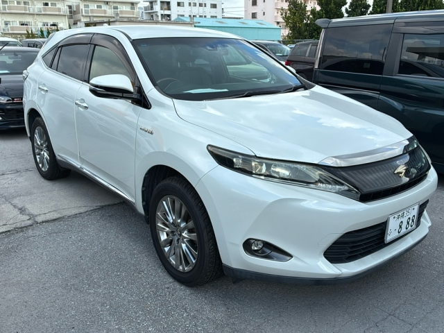 TOYOTA HARRIER 2014