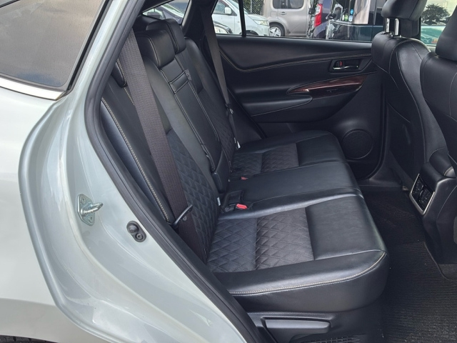 TOYOTA HARRIER 2014