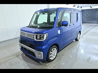 DAIHATSU WAKE 2014