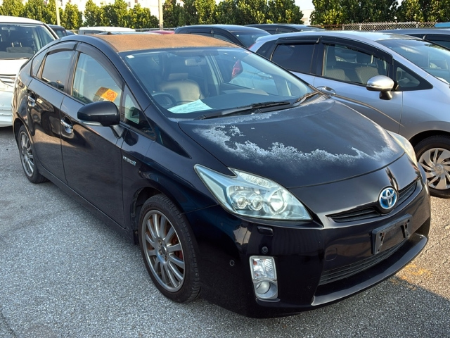 TOYOTA PRIUS 2010