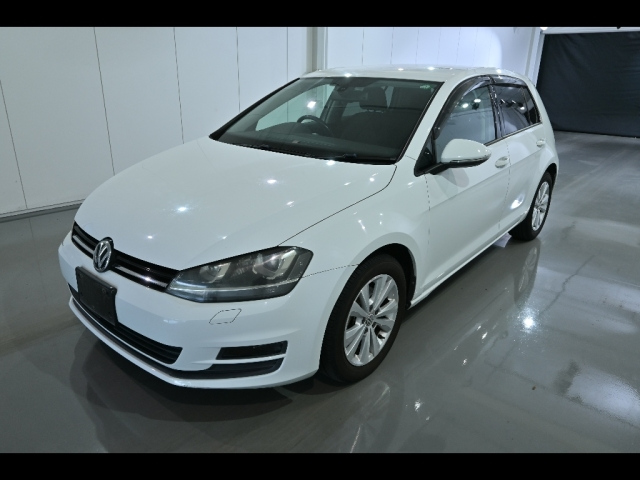VOLKSWAGEN GOLF 2013