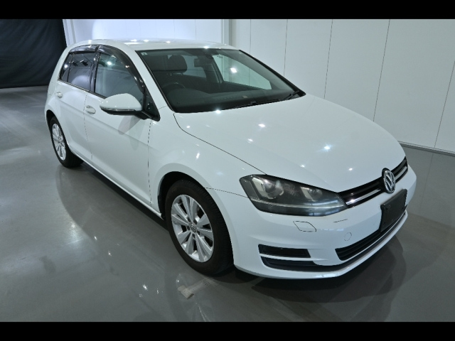 VOLKSWAGEN GOLF 2013
