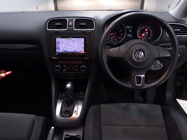 VOLKSWAGEN GOLF 2011
