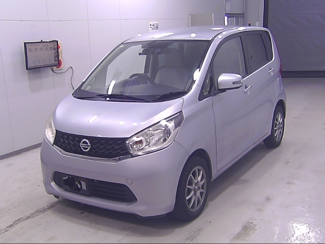 NISSAN DAYZ 2015