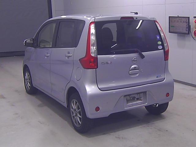NISSAN DAYZ 2015