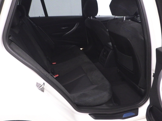 BMW 3 SERIES 2013
