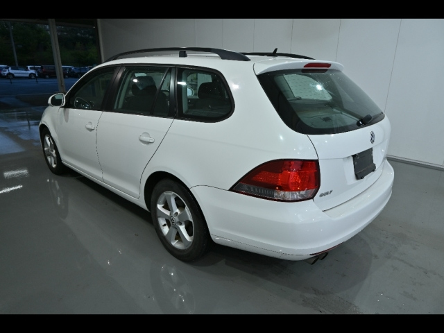 VOLKSWAGEN GOLF VARIANT 2010