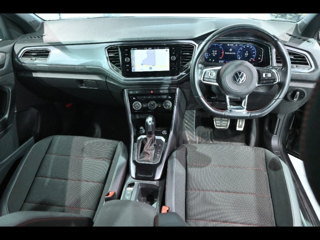 VOLKSWAGEN T-ROC 2021