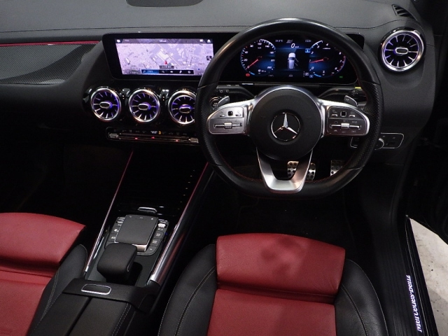 MERCEDES BENZ B CLASS 2020