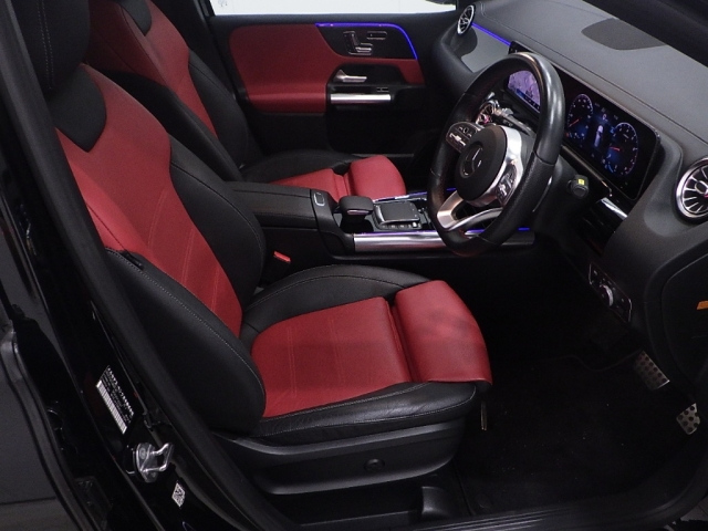 MERCEDES BENZ B CLASS 2020