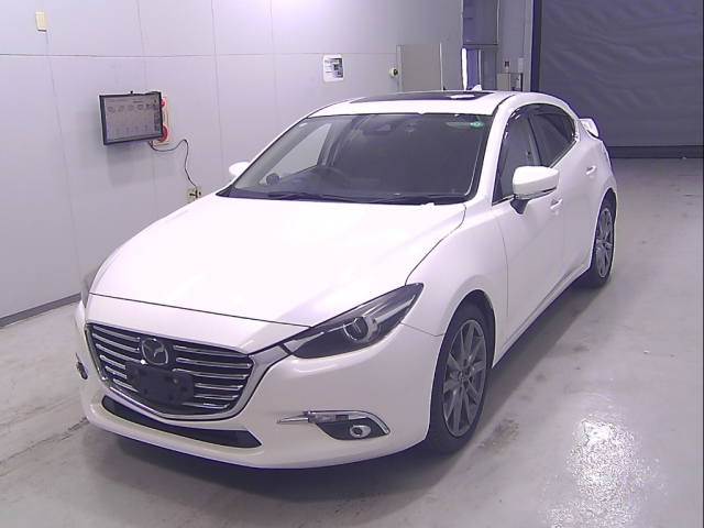 MAZDA AXELA 2016