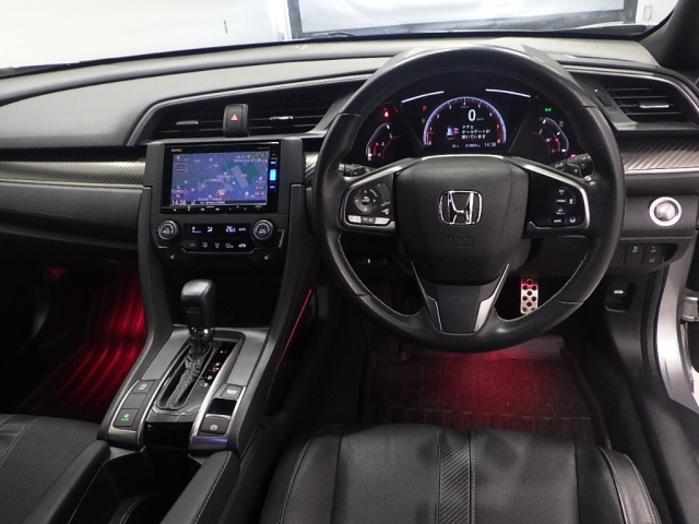 HONDA CIVIC 2018