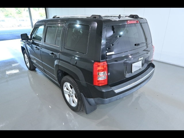 CHRYSLER JEEP PATRIOT 2012