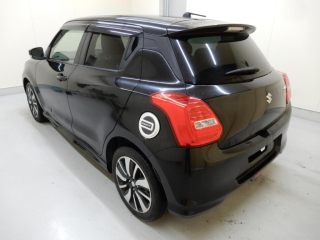 SUZUKI SWIFT 2019
