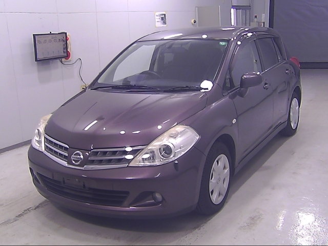 NISSAN TIIDA 2008