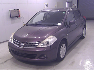 NISSAN TIIDA 2008