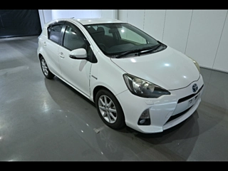 TOYOTA AQUA 2013